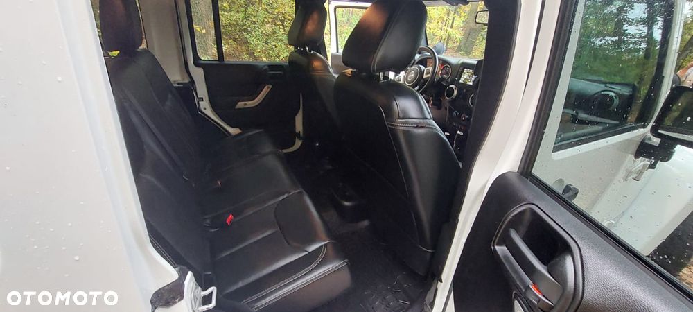 Jeep Wrangler 2016 photo 4