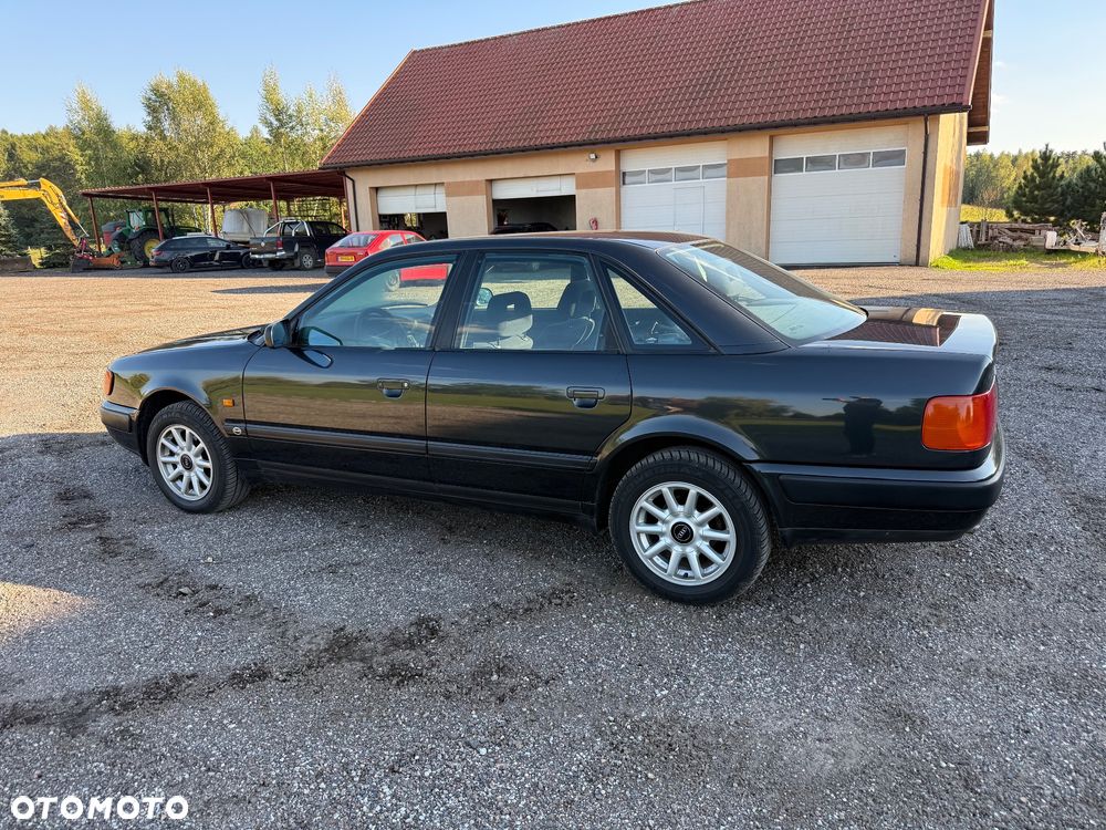 Audi 100 2.0 E - 7