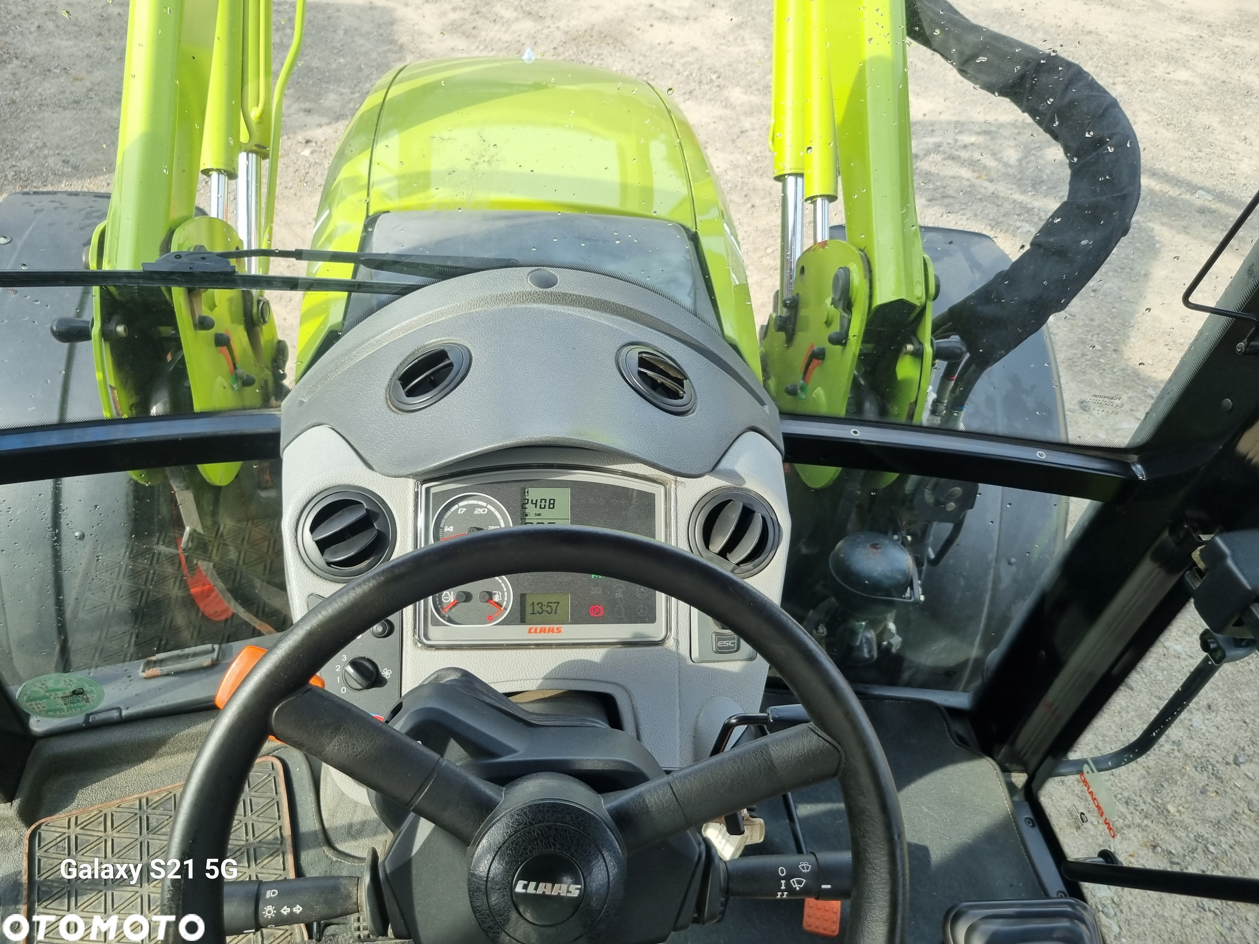 Claas Arion - 11