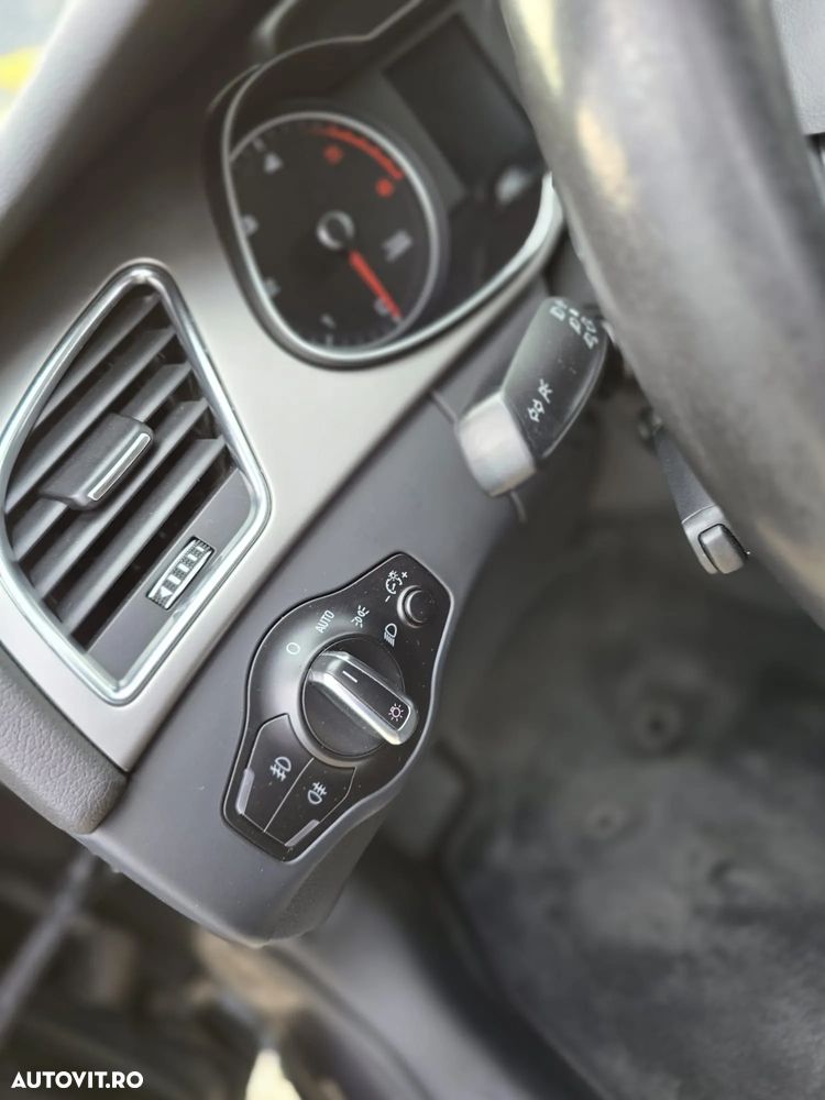 Audi A4 Avant 2.0 TDI e DPF Ambiente - 16
