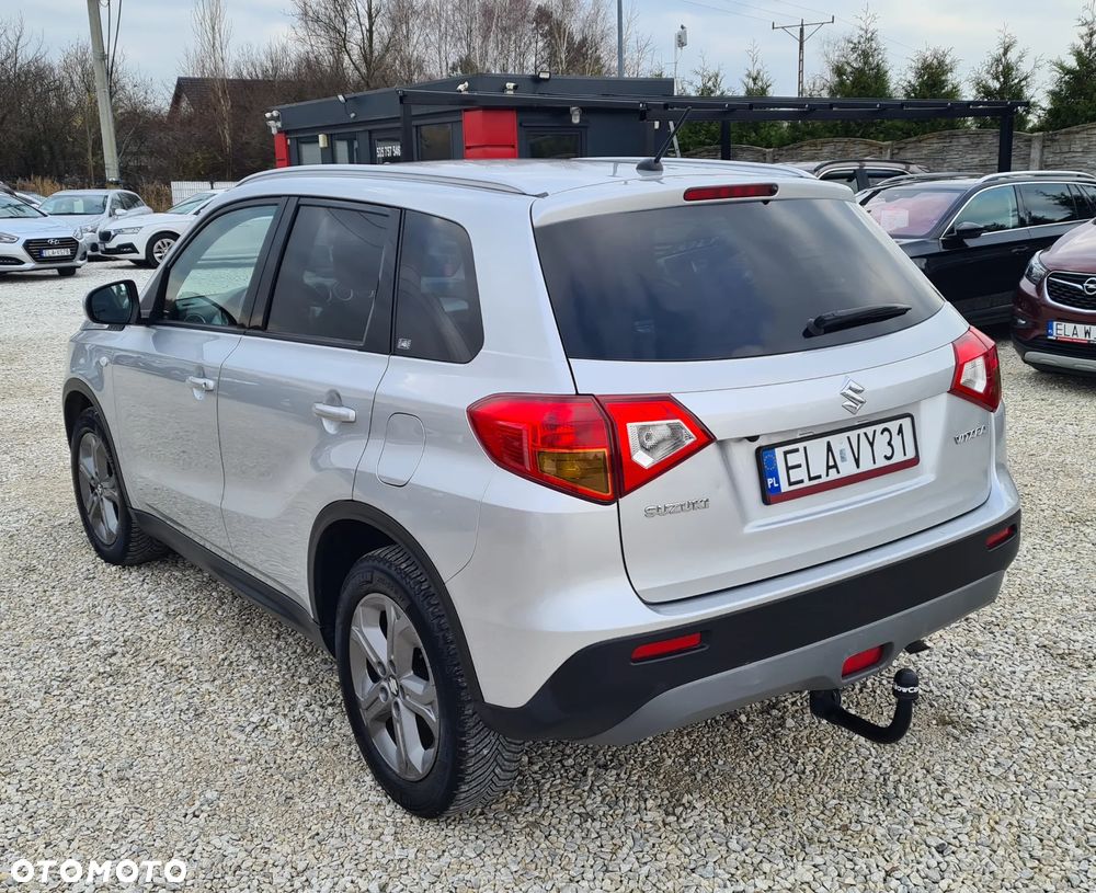 Suzuki Vitara 1.6 (4x2) Comfort+ - 12