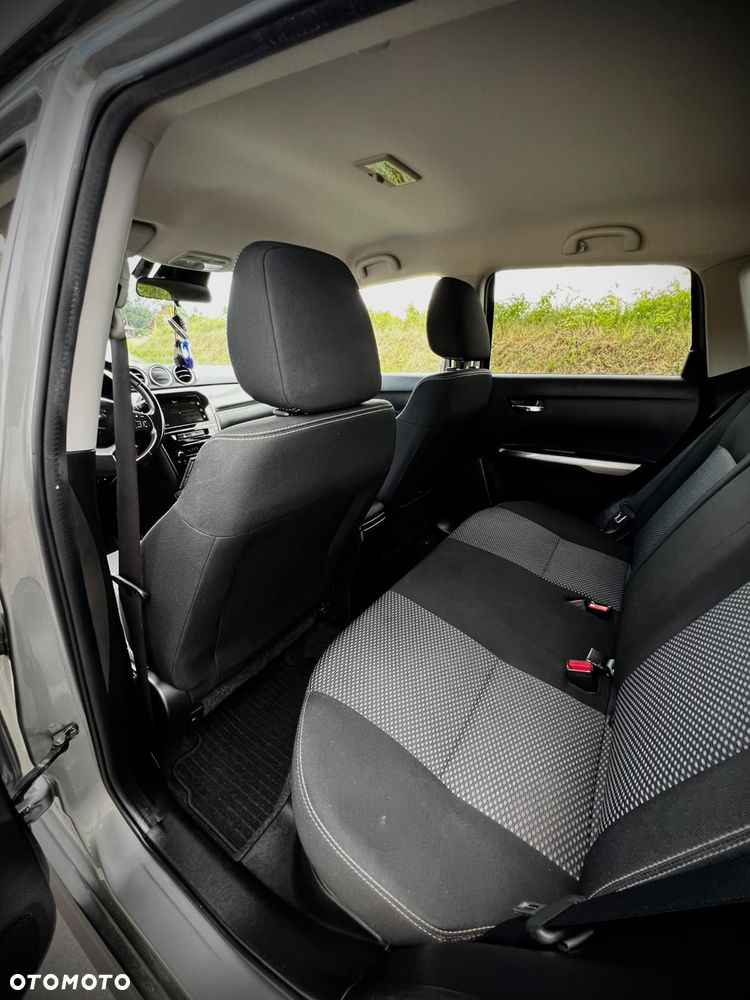Suzuki Vitara 1.4 Boosterjet SHVS Premium 4WD - 19