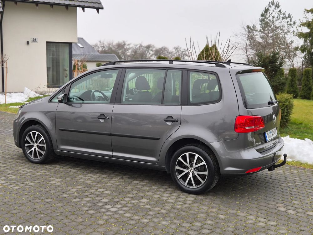 Volkswagen Touran 1.6 TDI DPF BlueMotion Technology DSG Comfortline - 15