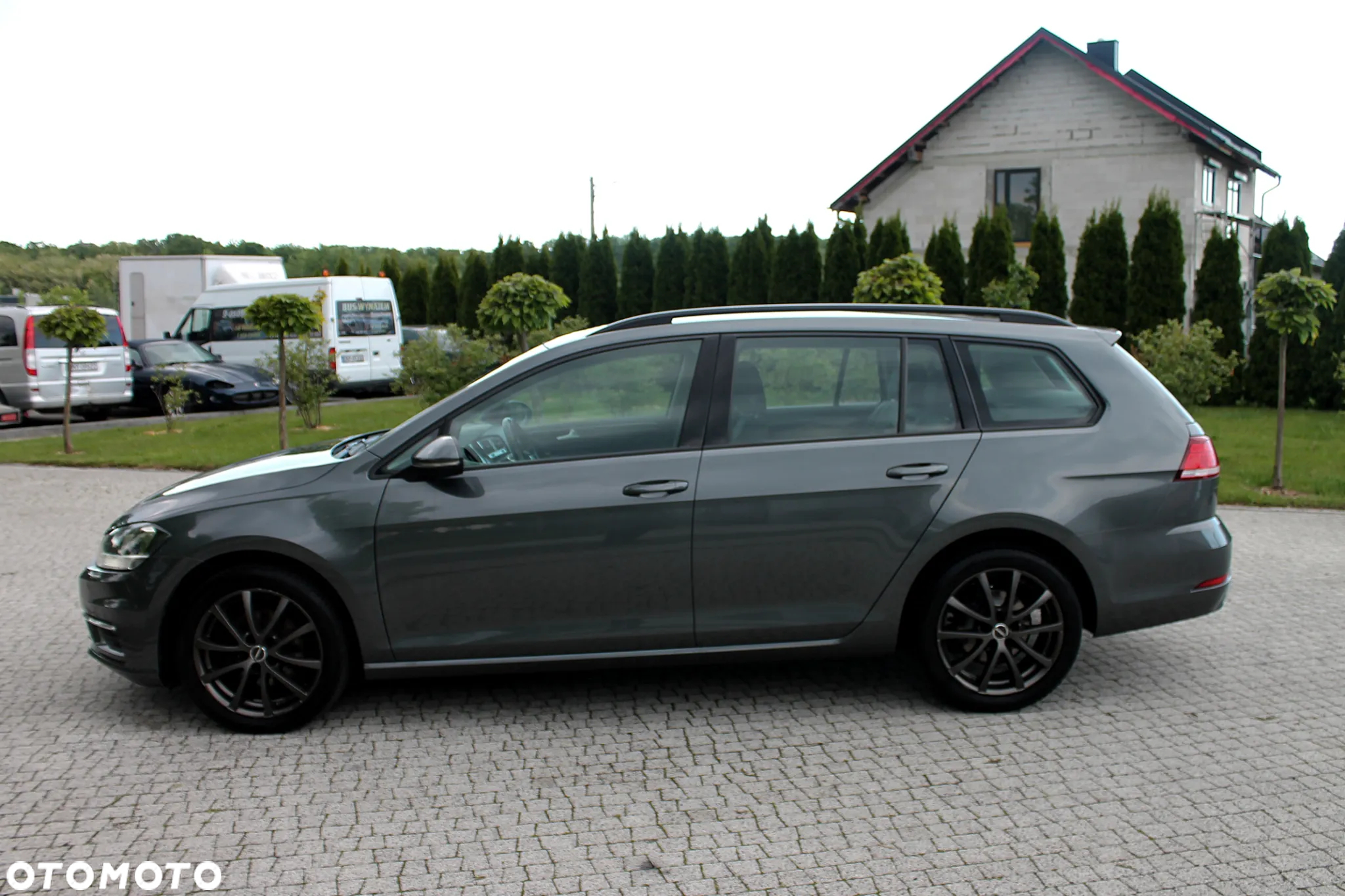 Volkswagen Golf VII 1.6 TDI BMT Highline - 24