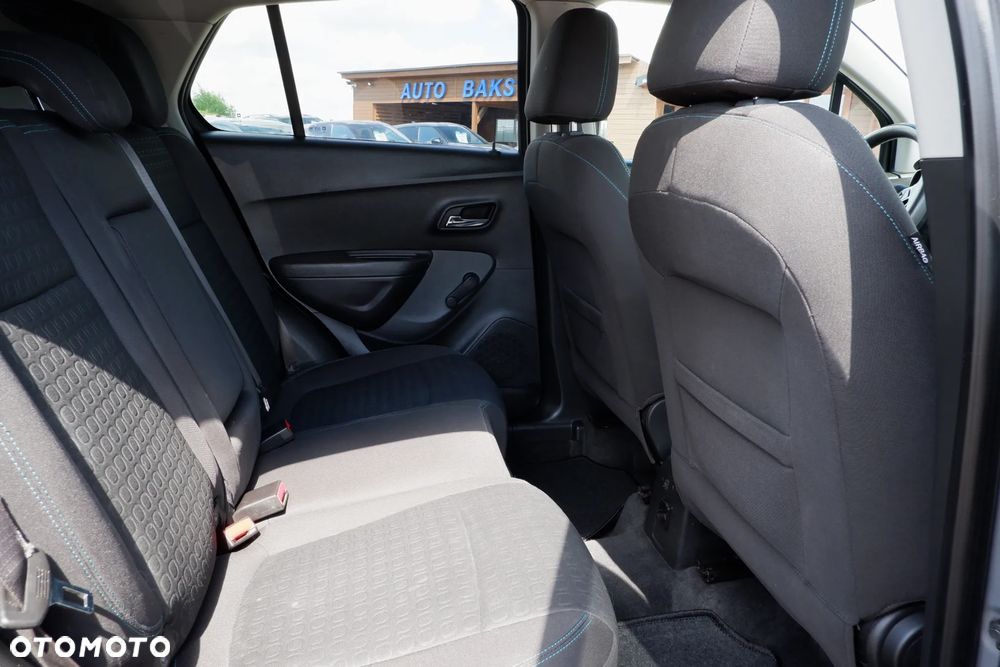 Chevrolet Trax 1.6 LS - 12