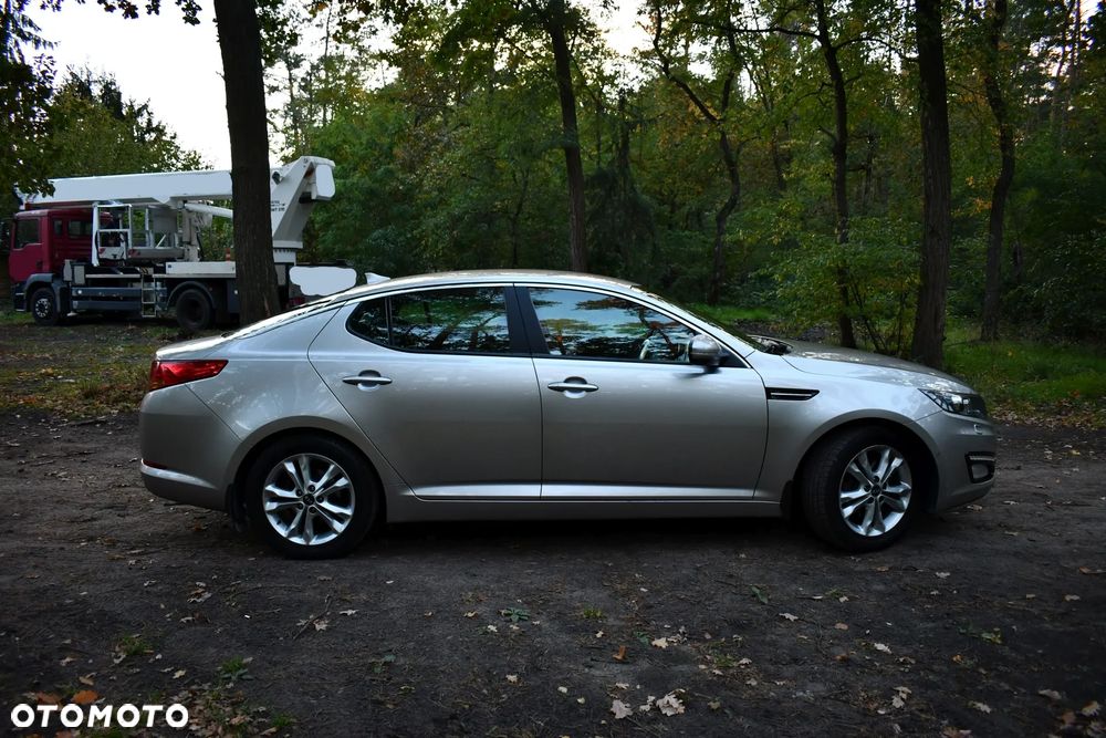 Kia Optima 1.7 CRDi XL - 10