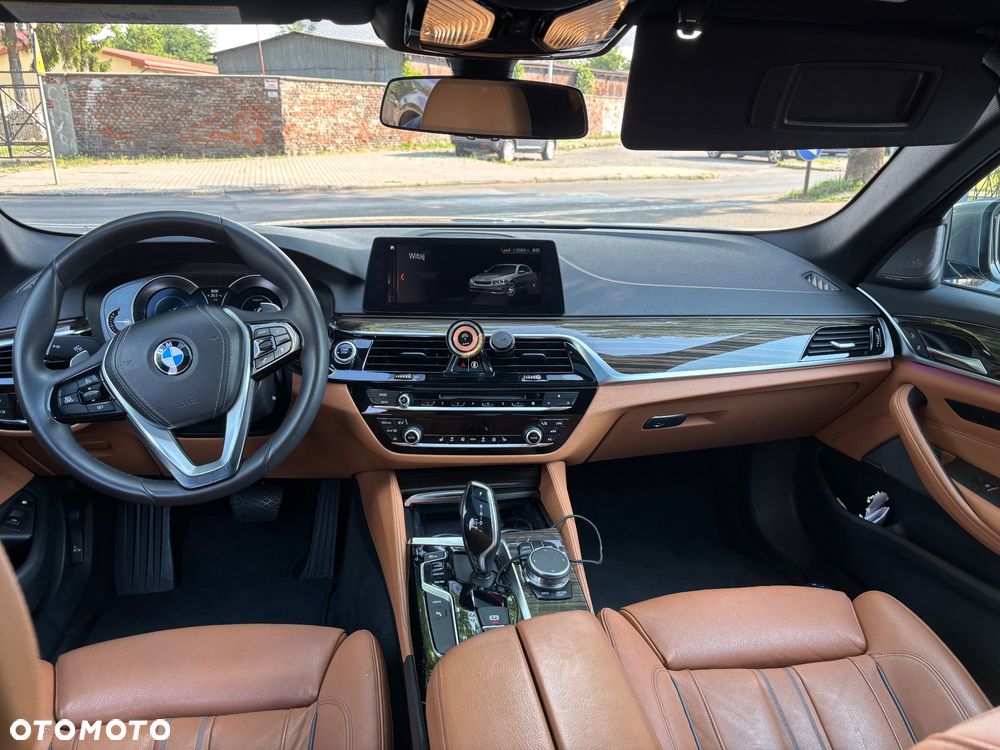 BMW Seria 5 - 21
