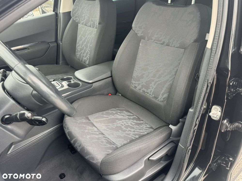 Peugeot 3008 - 25