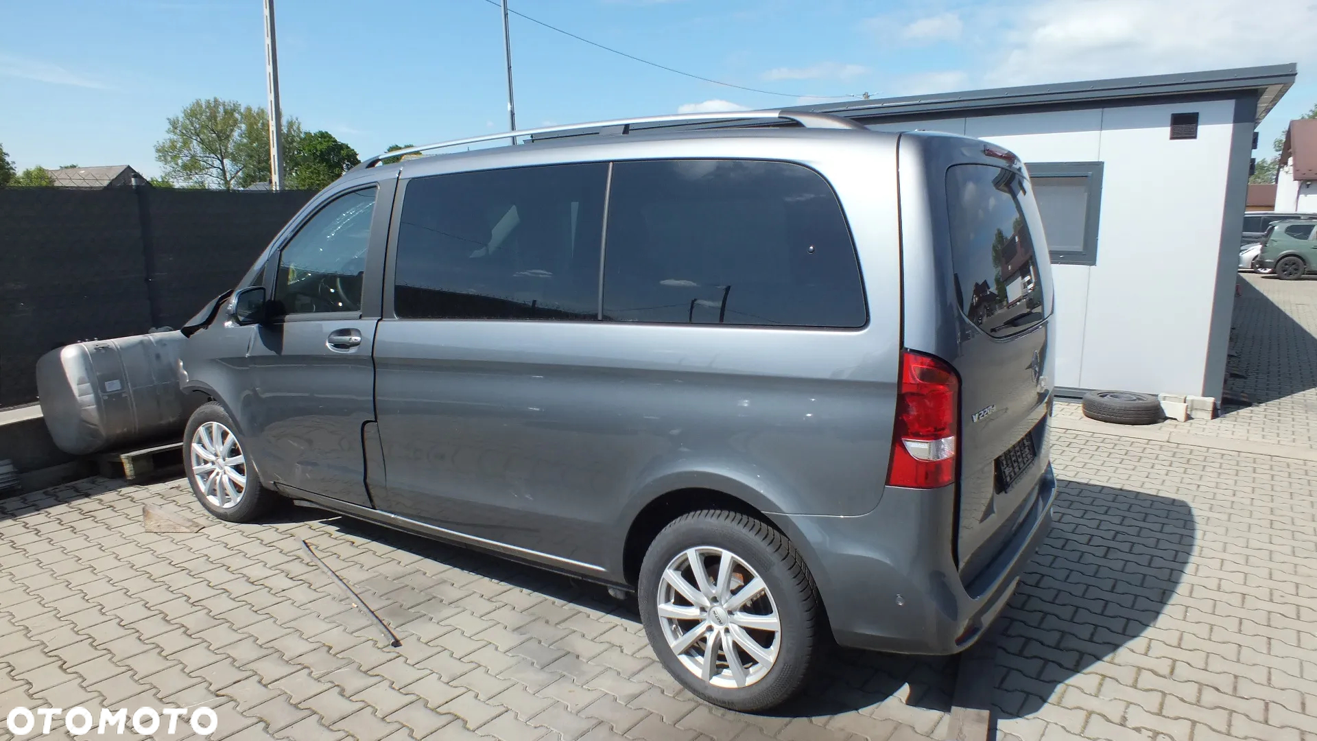 Mercedes-Benz Klasa V 220 d 4-Matic 9G-Tronic - 5