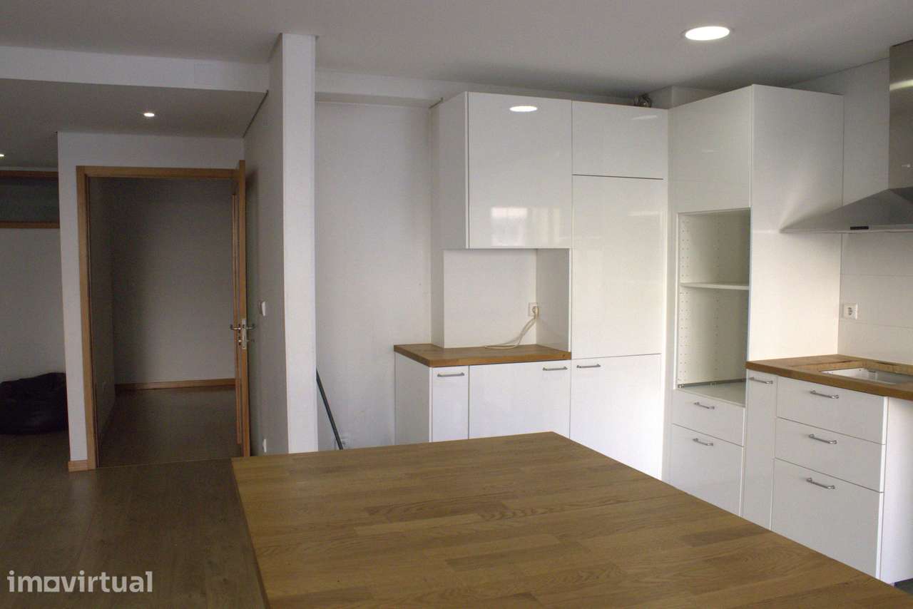 T3 no centro de Braga com garagem e pronto a habitar - Grande imagem: 5/40
