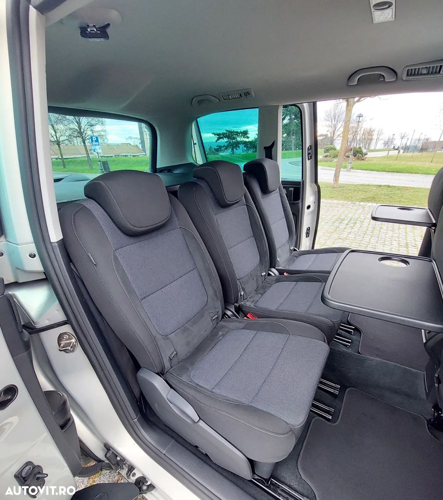 Volkswagen Sharan - 32