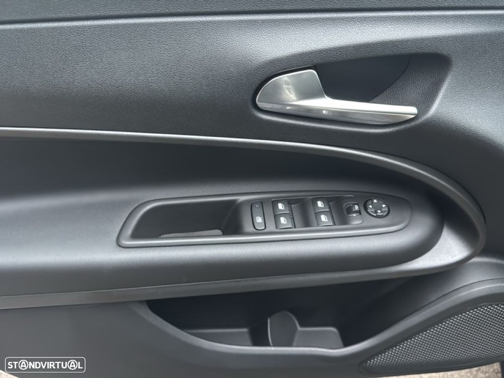 Jeep Avenger 1.2 GSE T3 Altitude - 12