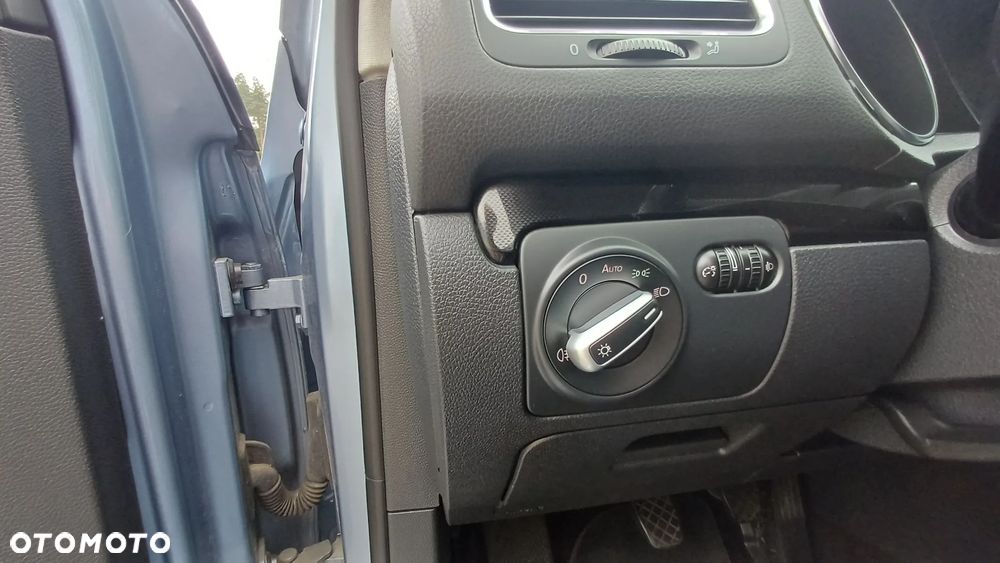 Volkswagen Golf 1.6 United - 21