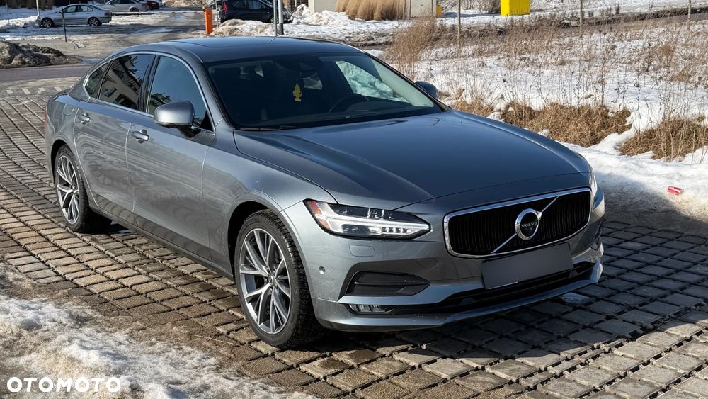 Volvo S90 T6 AWD Geartronic Momentum - 4