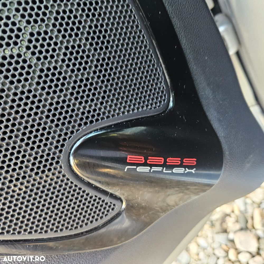 Renault Clio (Energy) TCe 90 Bose Edition - 11