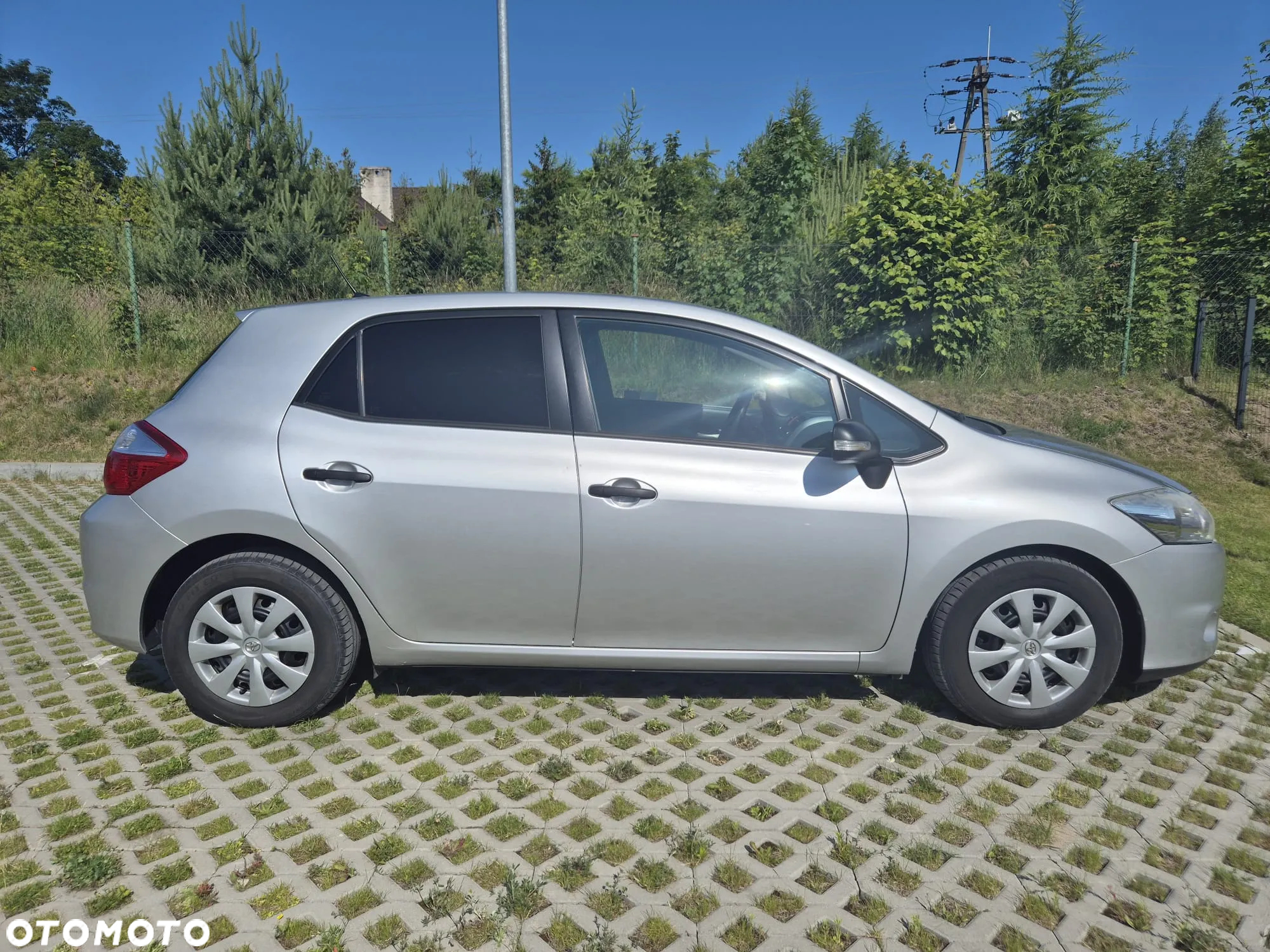 Toyota Auris 1.4 D-4D Active - 6
