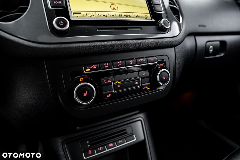 Volkswagen Tiguan 2.0 TSI 4Motion DSG Cup Sport & Style - 32