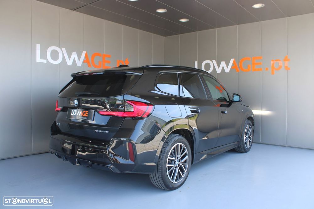 BMW X1 xDrive25e Pack Desportivo M - 10