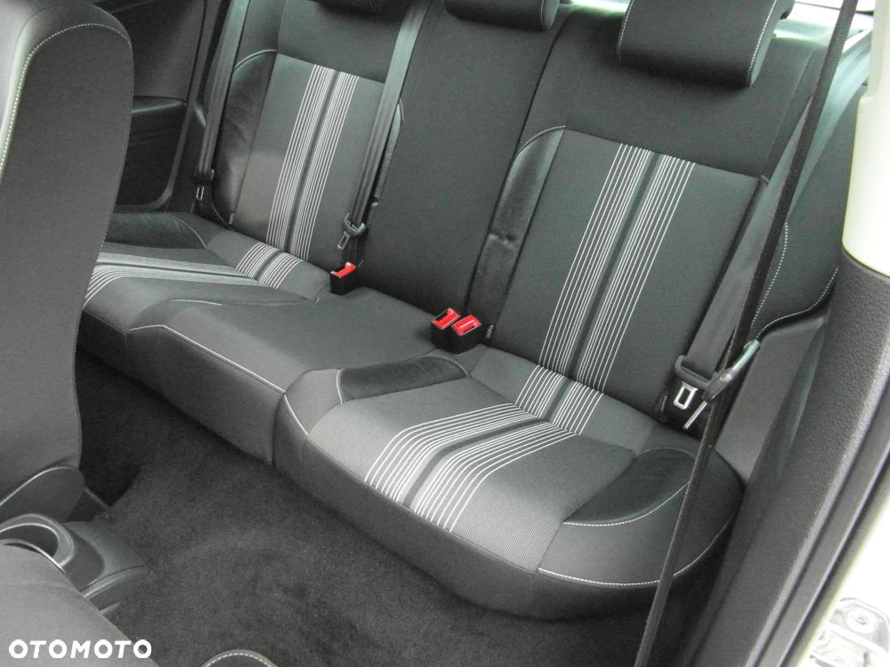 Volkswagen Polo 1.2 Team - 31