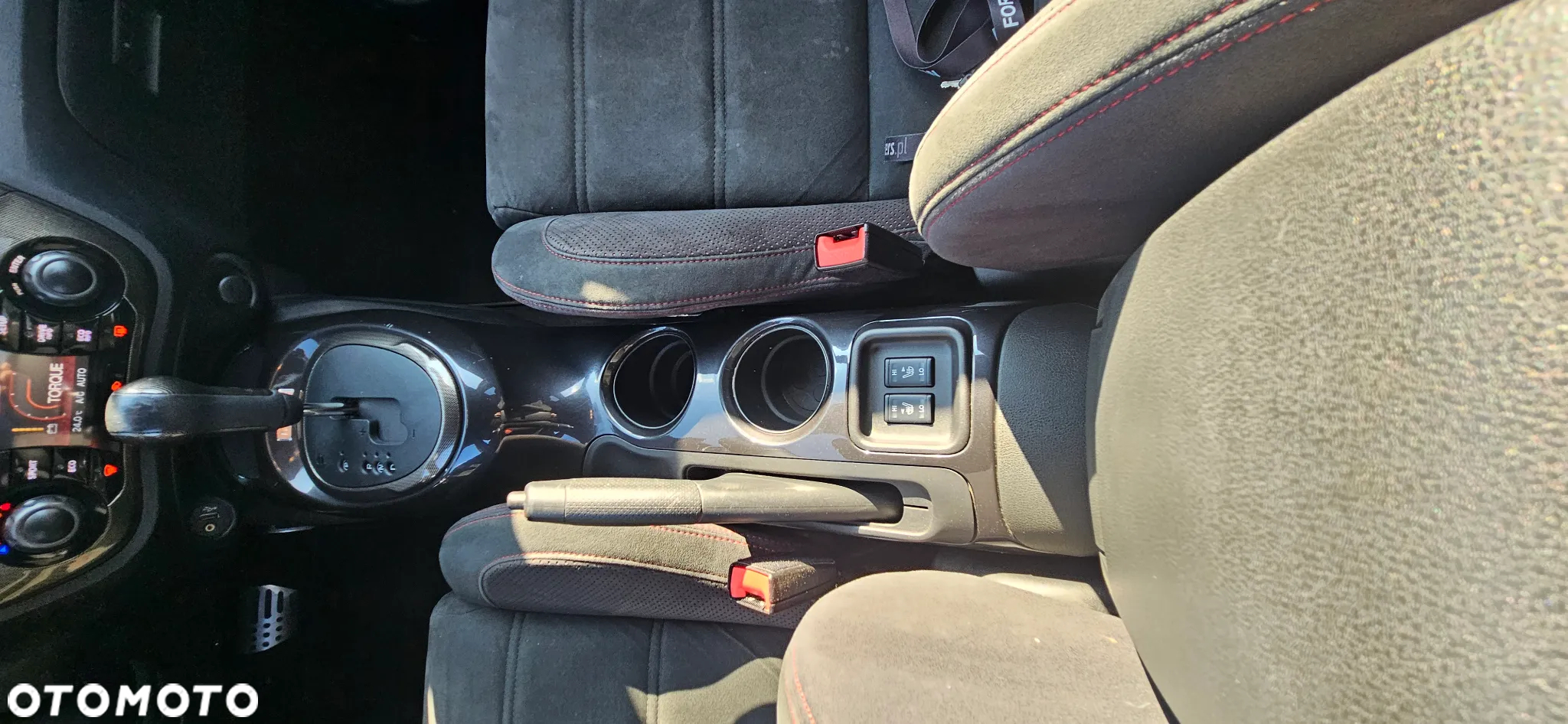 Nissan Juke 1.6 DIG-T Nismo RS 4WD Xtronic - 8