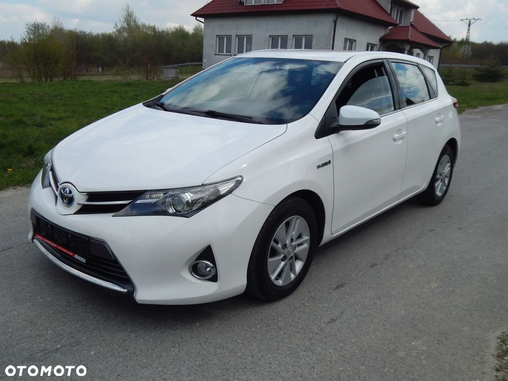 Toyota Auris - 2