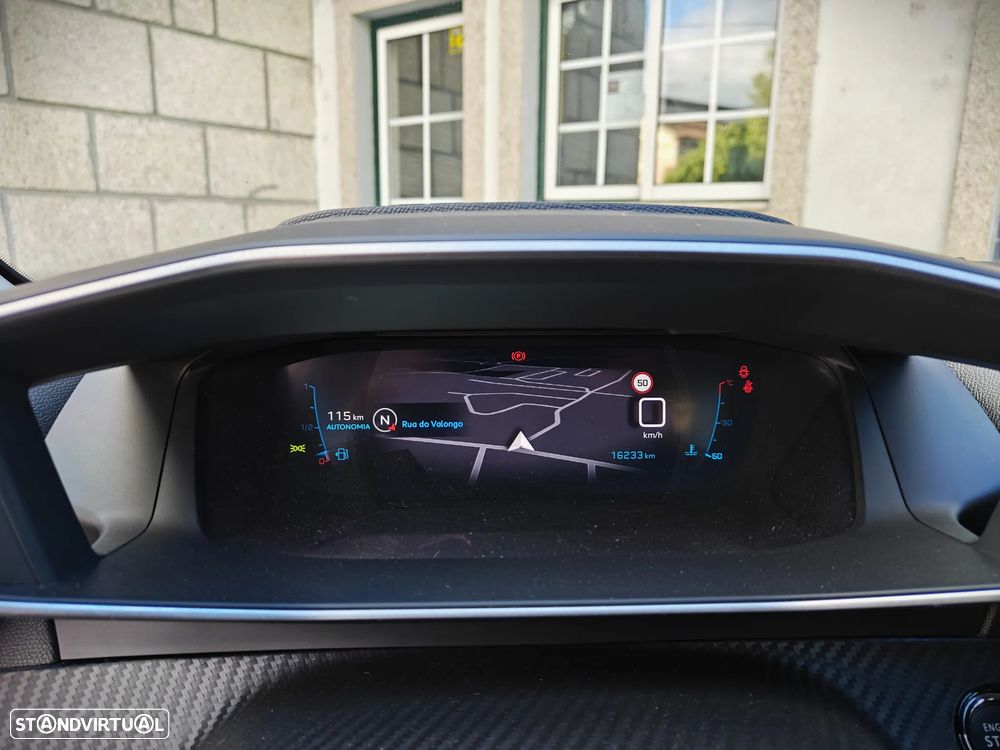 Peugeot 208 PureTech 100 Allure Pack - 21