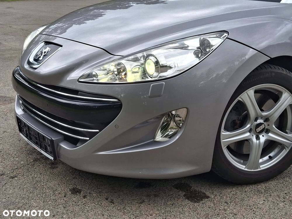 Peugeot RCZ 1.6 200 THP Onyx - 24