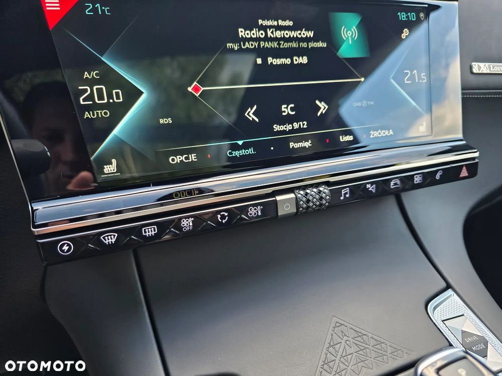 DS Automobiles DS 7 Crossback 1.6 E-Tense 4x4 Louvre - 29
