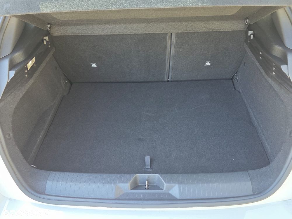 Opel Astra 1.6 T Plug-in Hybrid GSe - 8