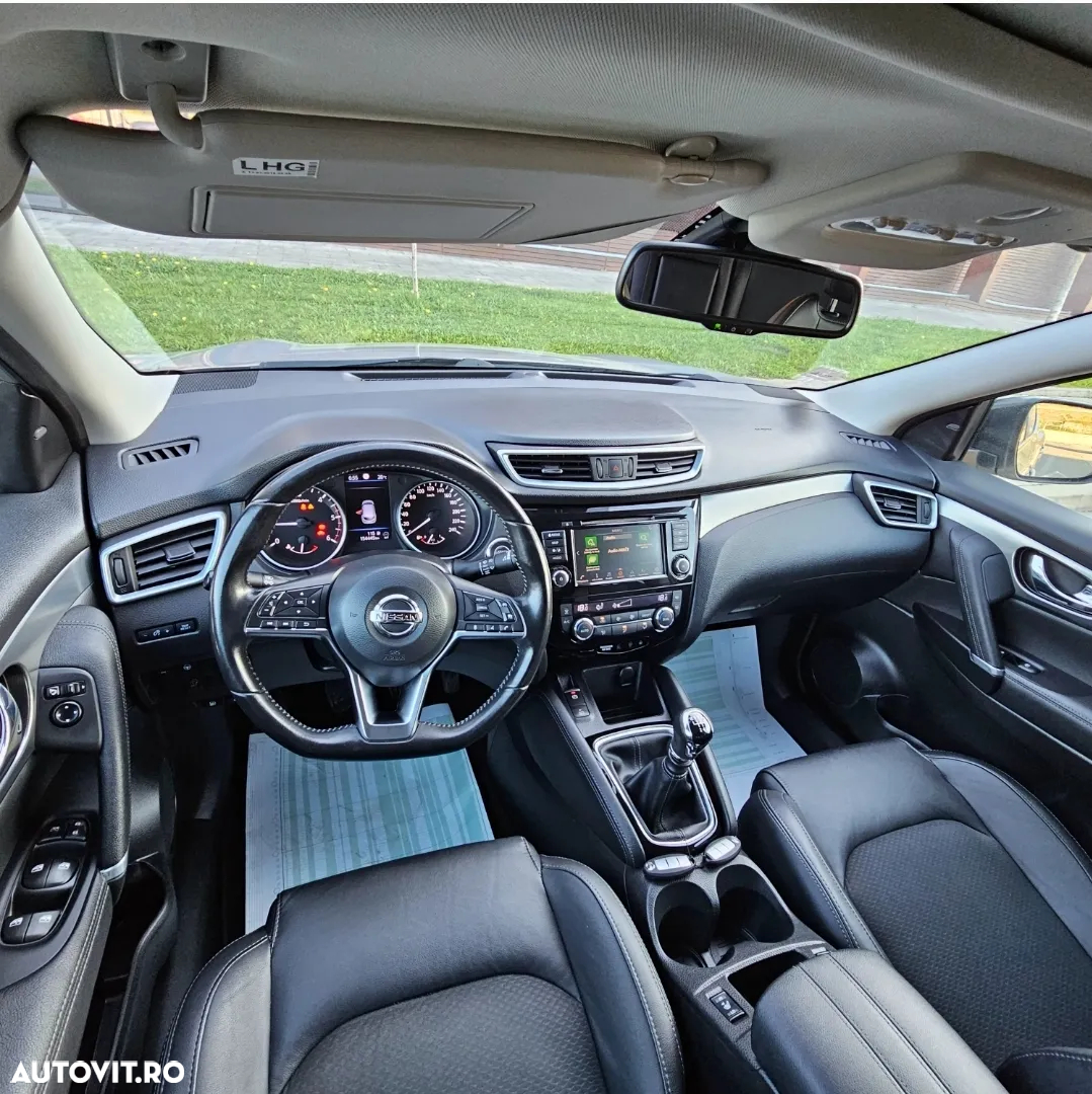 Nissan Qashqai 1.7 dCi TEKNA+ - 8