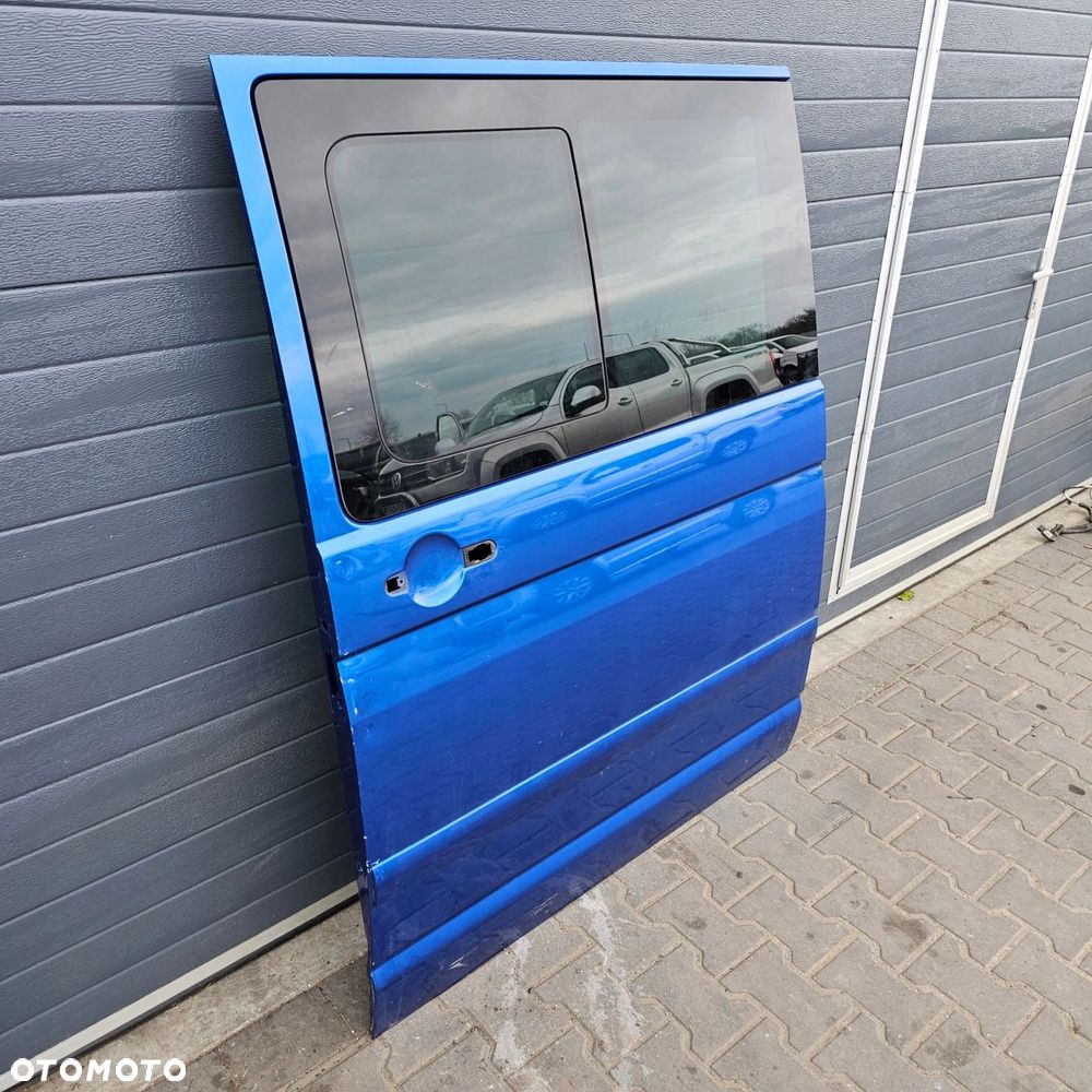 VW T5 drzwi przesuwne lewe niebieski LA5W - 3