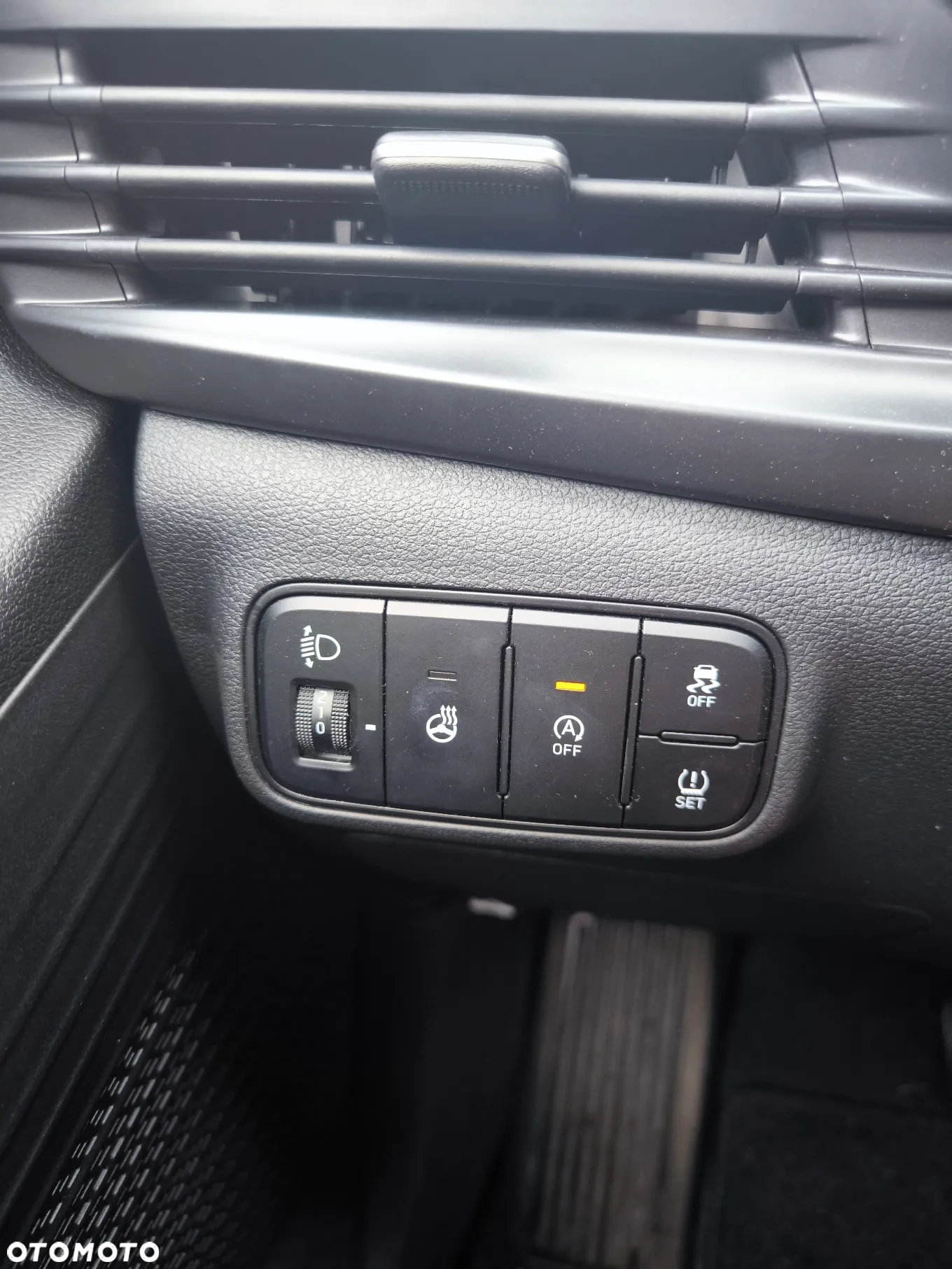 Hyundai i20 1.0 T-GDi 48V Comfort DCT - 13