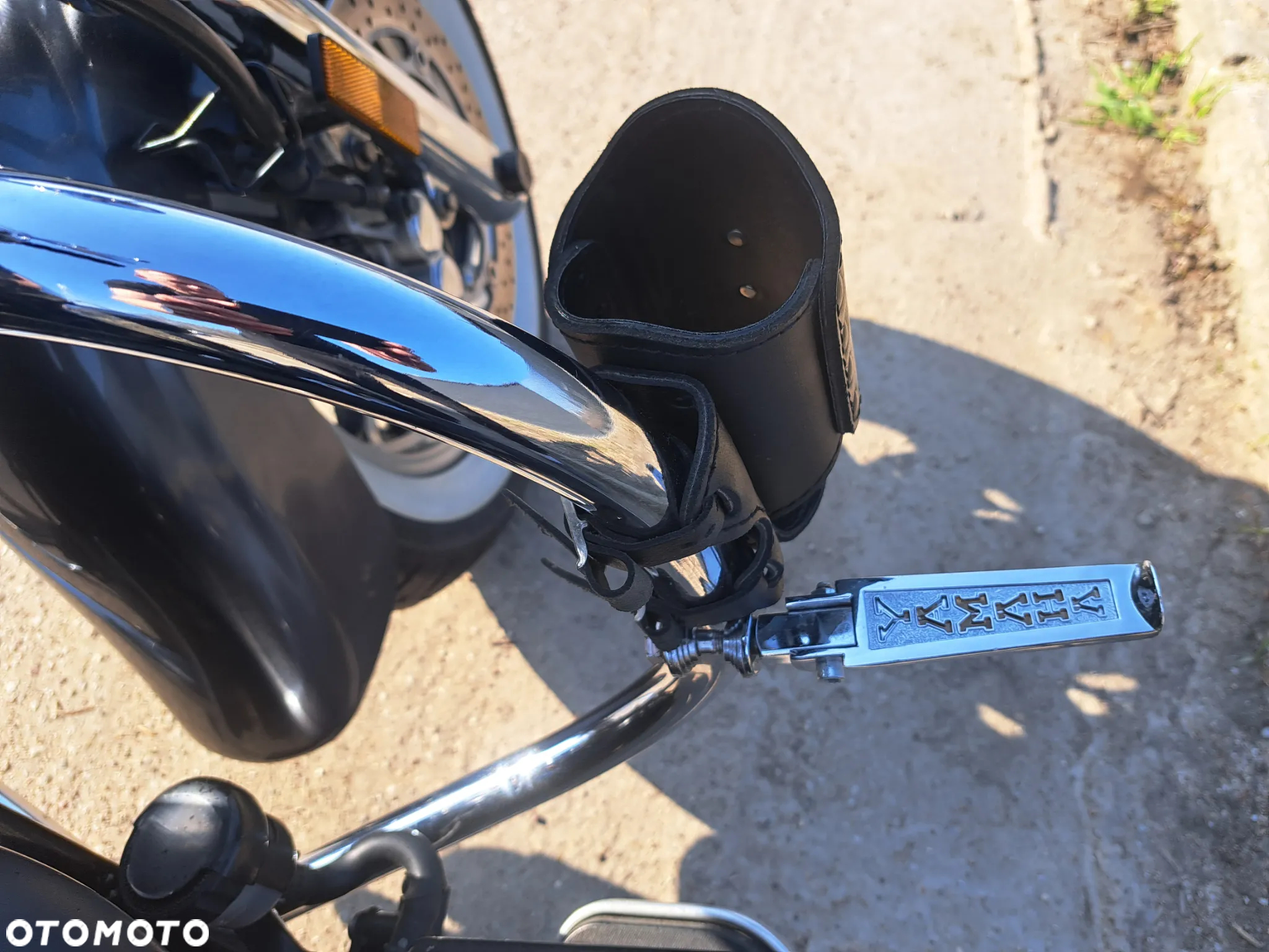Yamaha Road Star - 4