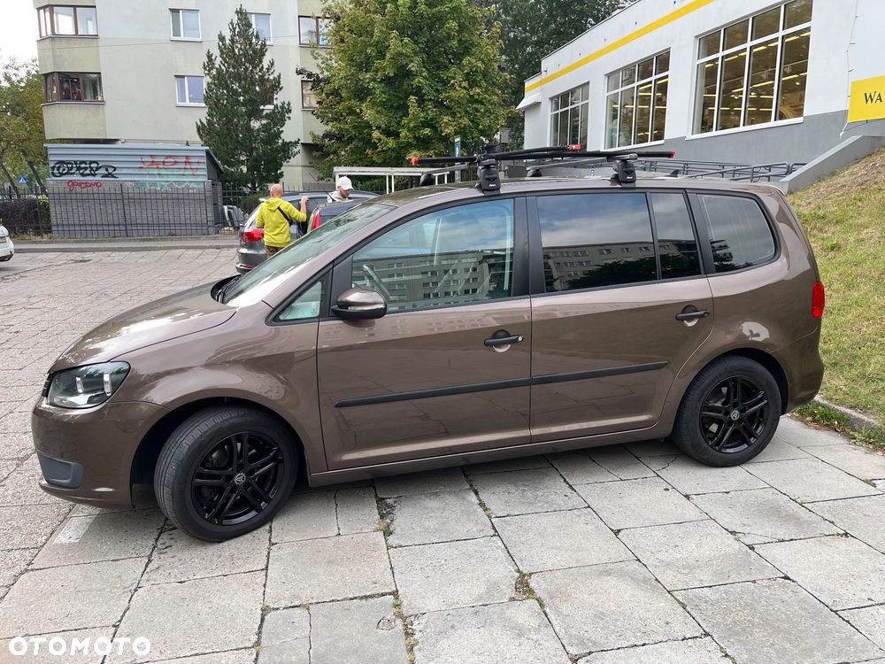 Volkswagen Touran 1.6 TDI DPF BlueMotion Technology DSG Highline - 3