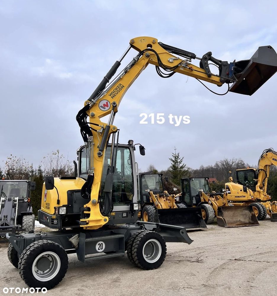 Komatsu 4x4x4 ramię łamane Koparka kołowa KOMATSU  PW98MR-8 10ton 4x4x4 ośki skrętne Ramię 3x łamane BEZ DPF i ADBLUE 4 cyl dodatkowe wyjścia hydr Pług Podpory 2012 szybka zwinna Prosto z importu 1 właściciel Cat TEREX Liebherr Wacker Pw 98 Mr 8 11 - 38