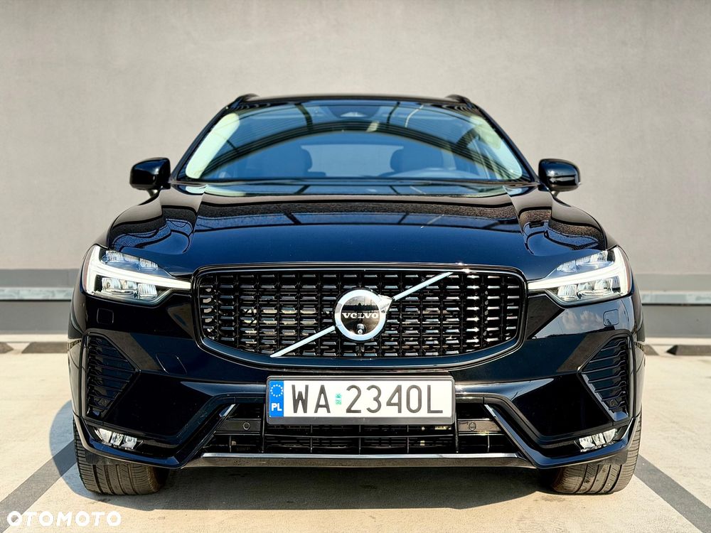 Volvo XC 60 B5 B AWD Plus Dark - 4