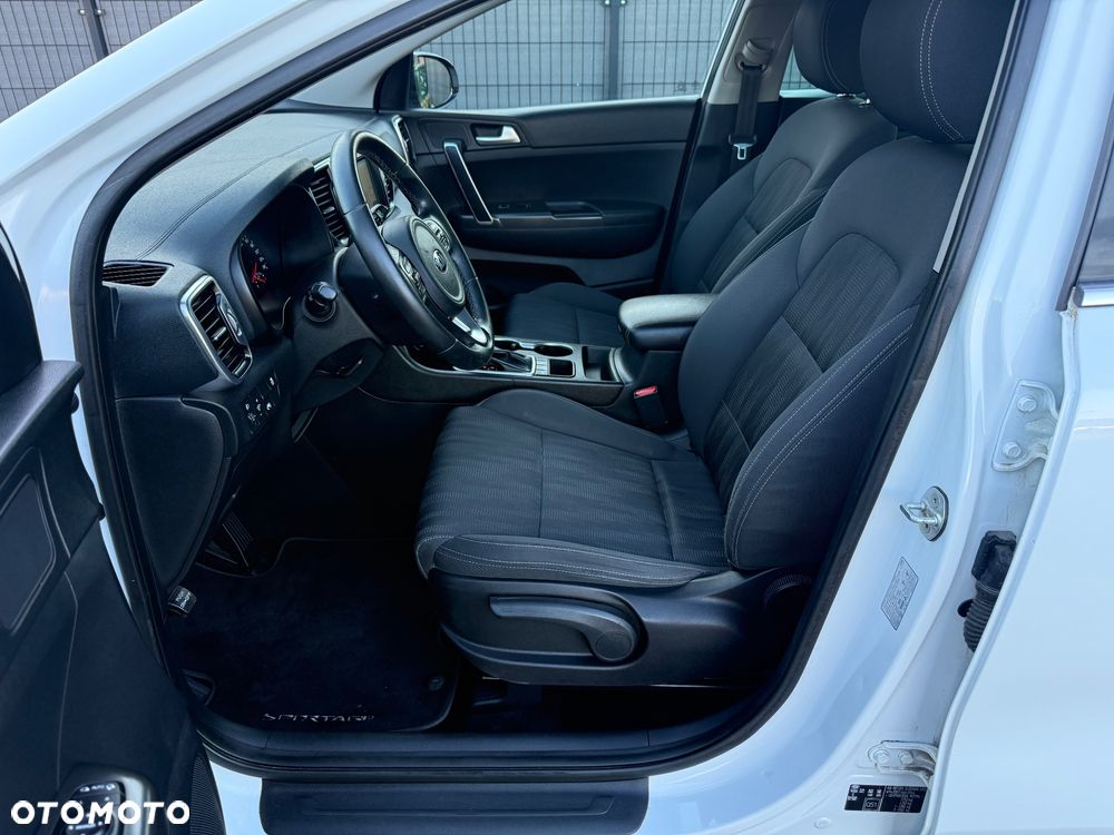 Kia Sportage 2.0 CRDI 4WD Automatik Vision - 18