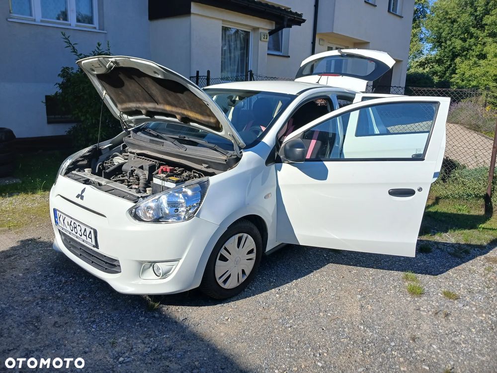 Mitsubishi Space Star - 10