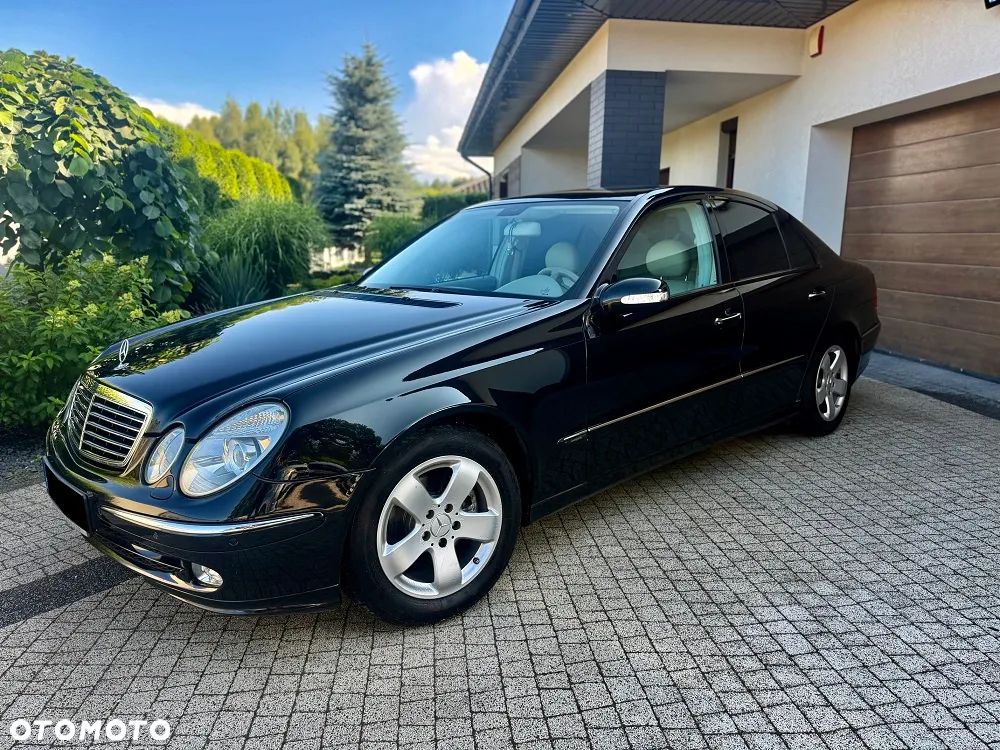 Mercedes-Benz Klasa E 200 Kompressor Automatik Avantgarde Sport Edition - 3