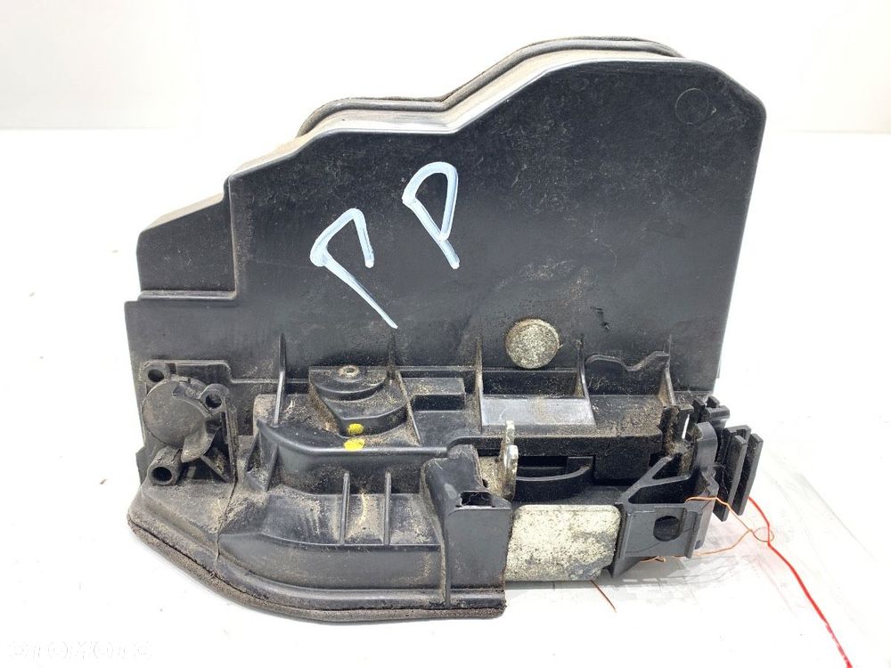 ZAMEK DRZWI PRAWY PRZÓD  BMW 5 (E60) 2003 - 2010 530 i 200 kW [272 KM] benzyna 2007 - 2009 7202146 - 2