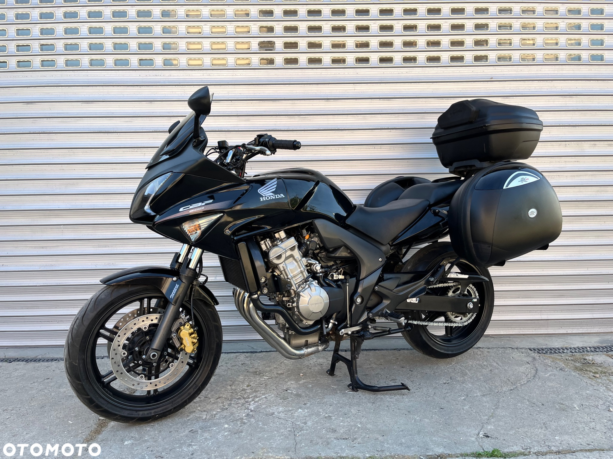Honda CBF - 21
