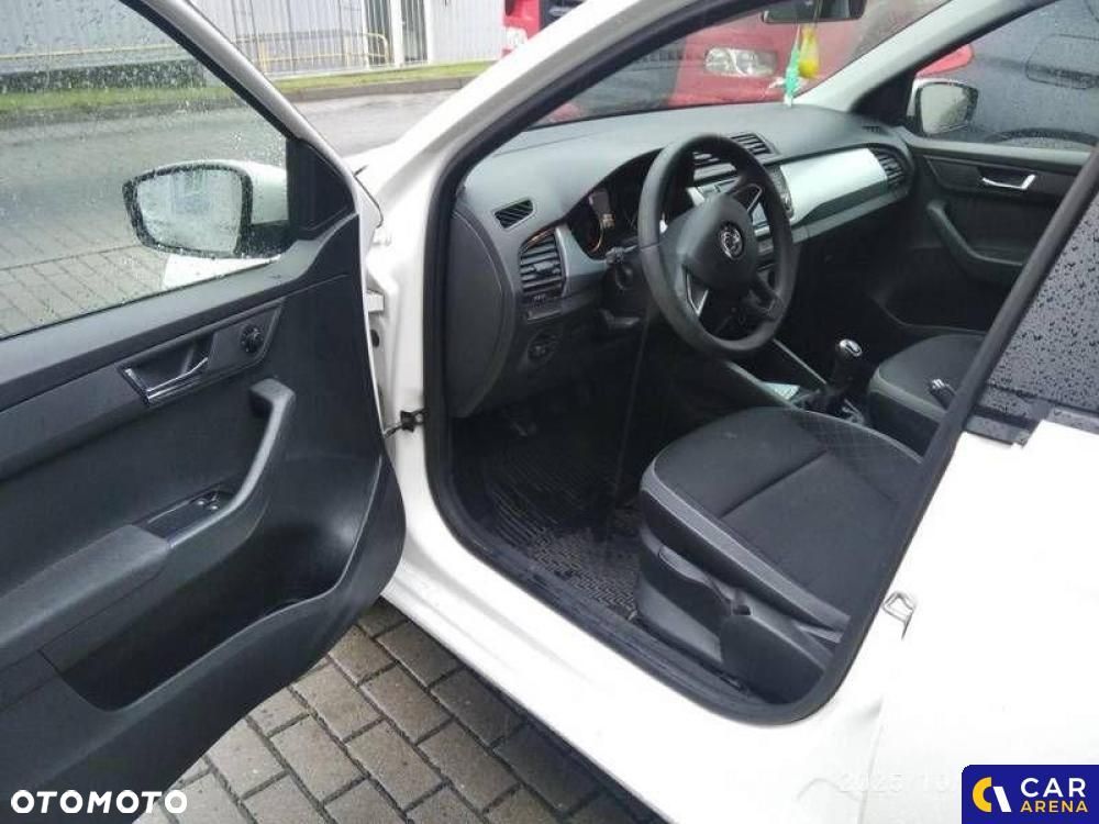 Skoda Fabia - 9