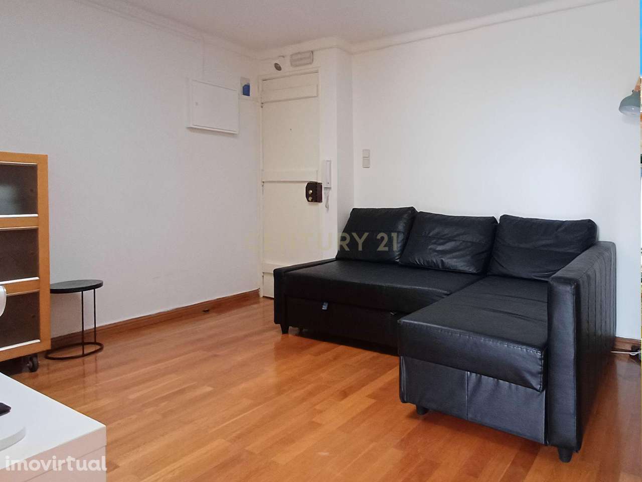 Apartamento T2 para Arrendamento – Rua da Rosa, Bairro Alto - Grande imagem: 4/26