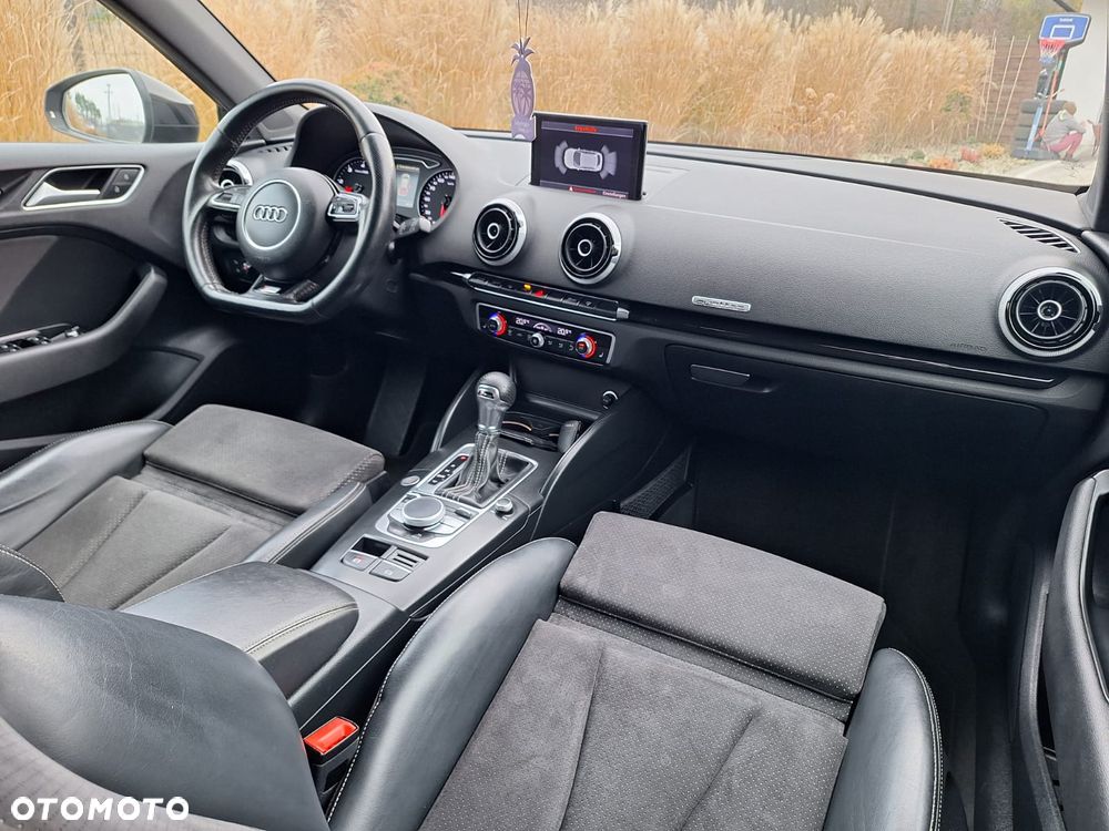 Audi A3 Sportback 2.0 TDI (clean diesel) quattro S tronic S line Sportpaket - 22