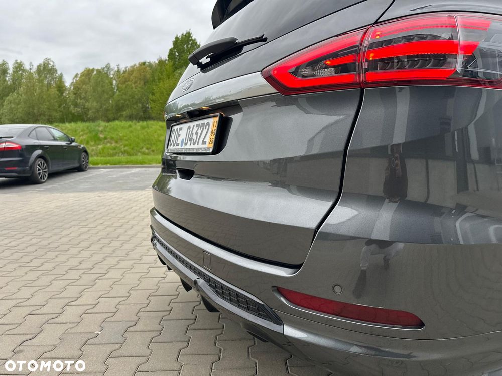 Ford S-Max - 29