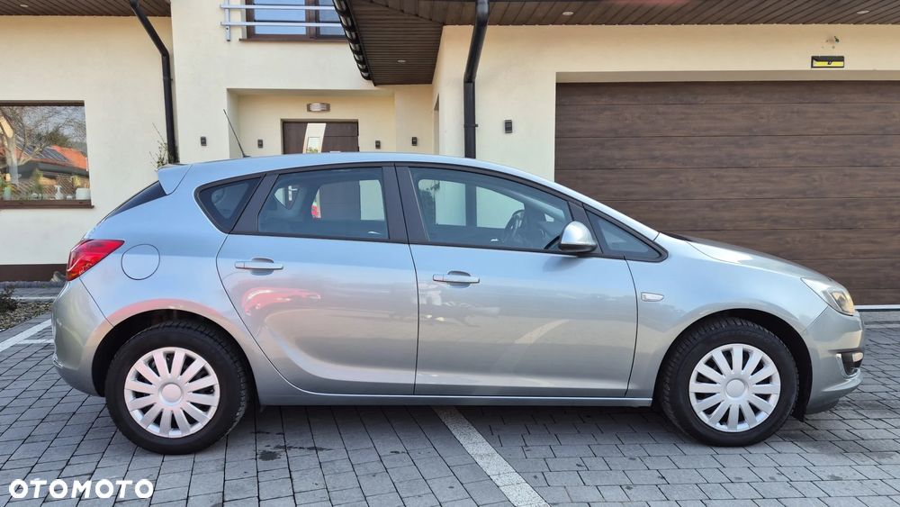 Opel Astra 1.4 T Enjoy - 5