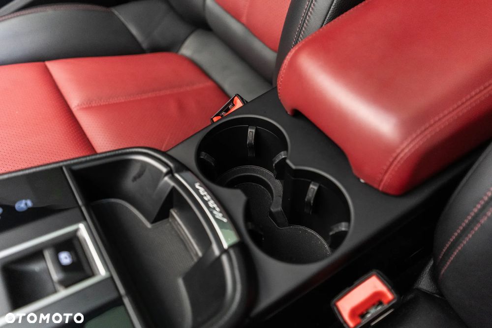 Porsche Macan Standard - 16