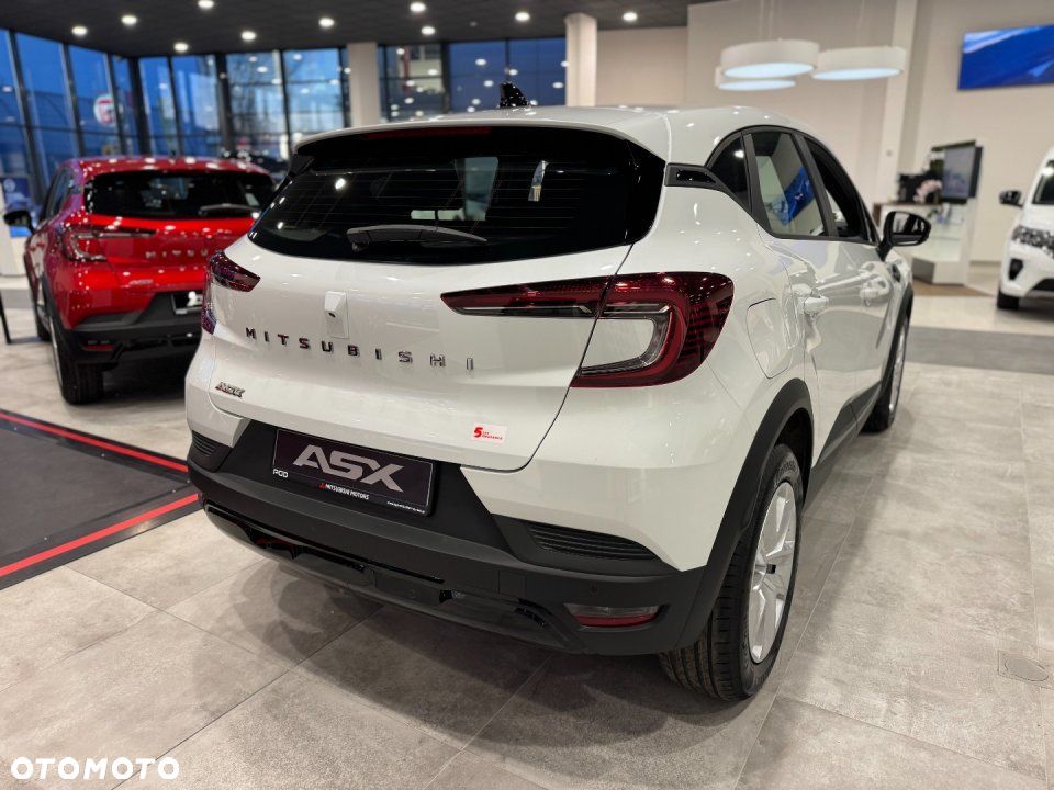 Mitsubishi ASX - 3