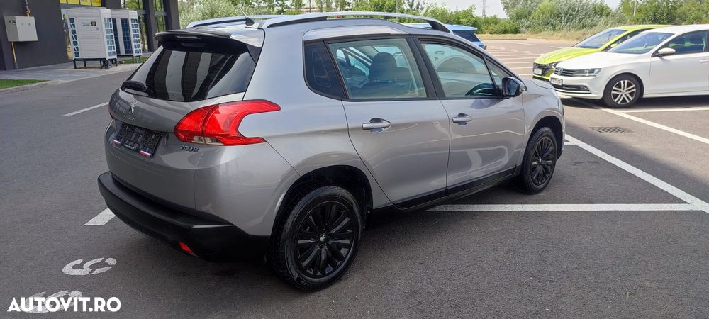 Peugeot 2008 - 15