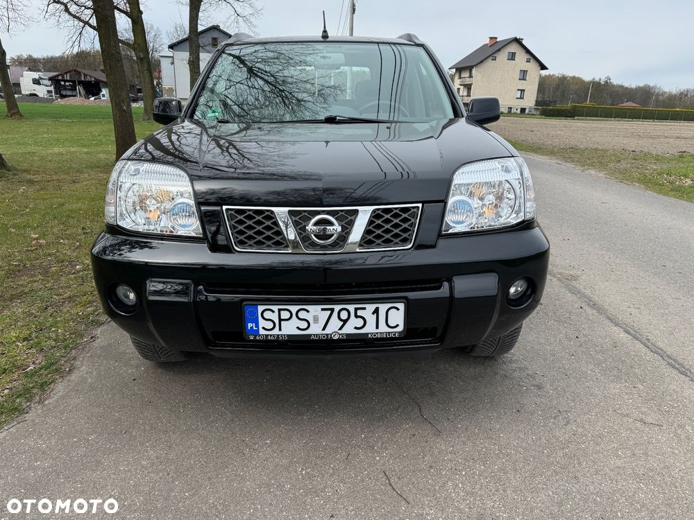 Nissan X-Trail 2.2 dCi 4x4 Elegance - 2